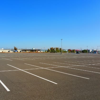 広大な駐車場を完備